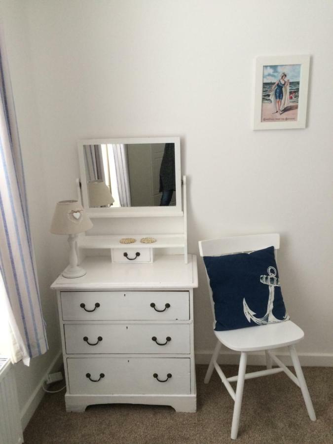 The Bonting Beautiful Three Bed Townhouse Near Harbour And Beach 토키 외부 사진