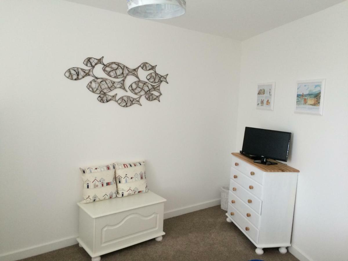 The Bonting Beautiful Three Bed Townhouse Near Harbour And Beach 토키 외부 사진